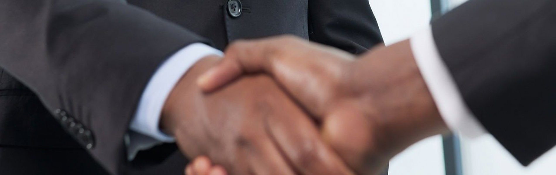 [ Nova regra da Receita Federal altera abertura de sociedades de advogados]