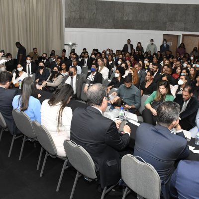 [OAB-BA entrega mais de 300 carteiras a jovens advogados e advogadas]