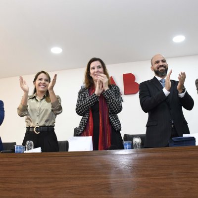 [06-06-2022 - OAB-BA entrega mais de 80 carteiras a jovens advogados e advogadas]