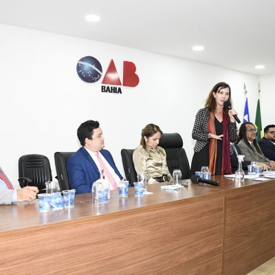 [06-06-2022 - OAB-BA entrega mais de 80 carteiras a jovens advogados e advogadas]