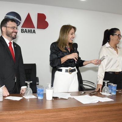 [OAB-BA realiza entrega de carteiras de estagiários - 07-11-2022]