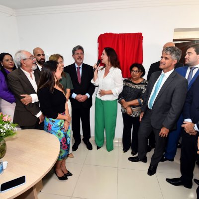 [OAB da Bahia inaugura sala da advocacia na Lemos Brito]