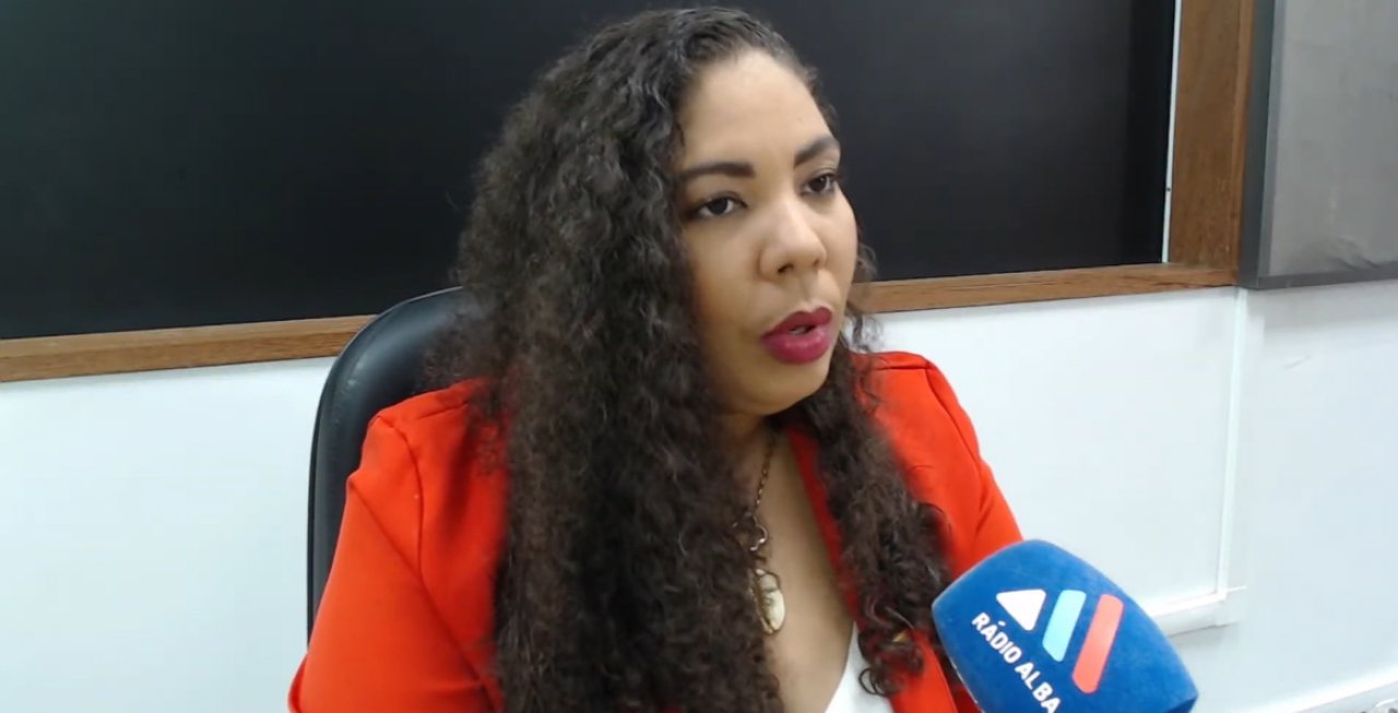 [Direito ao Ponto recebe Camila Carneiro para apresentar a ampliação do OAB Gira Escola por uma educação antirracista]