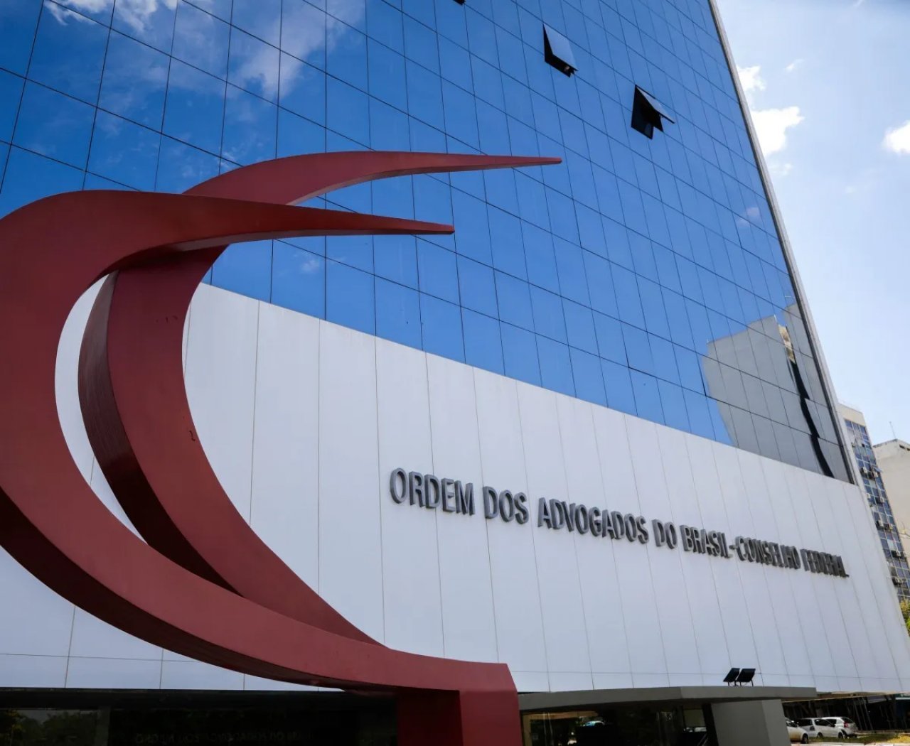 [OAB Nacional oficia o STF por Código de Ética]