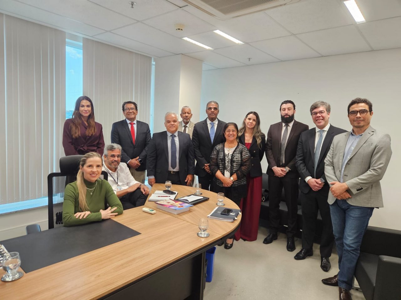 [OAB-BA debate pautas da advocacia com nova gestora do Núcleo de Precatórios do TJBA]