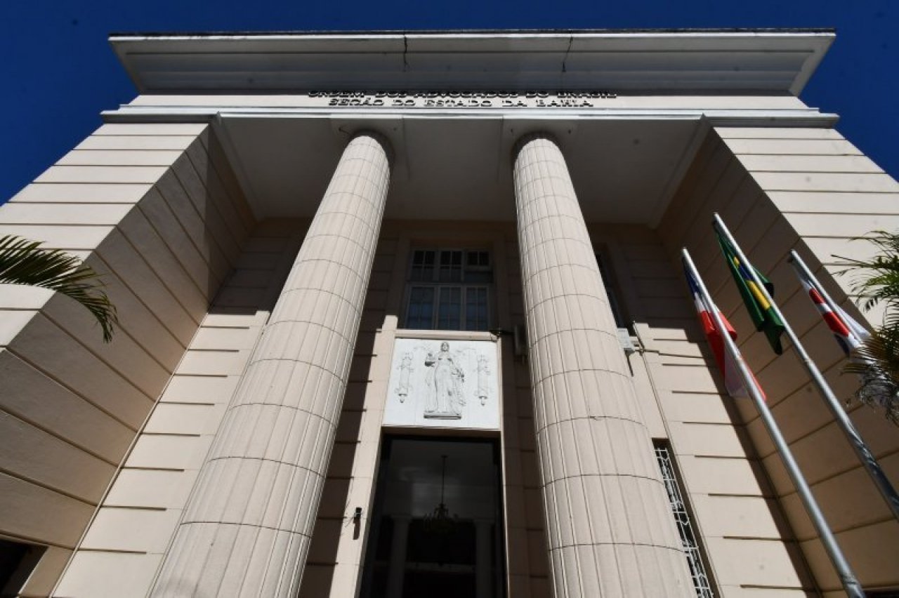 [OAB-BA manifesta irrestrito apoio à advogada que denunciou crime contra sua dignidade sexual]