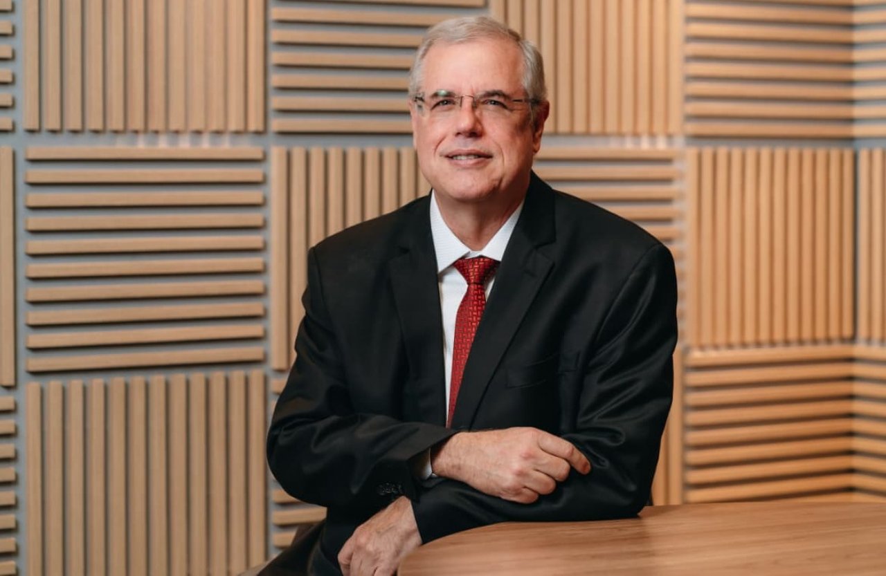 [Luiz Viana Queiroz é eleito presidente da Associação Brasileira dos Constitucionalistas Democratas (ABCD)]