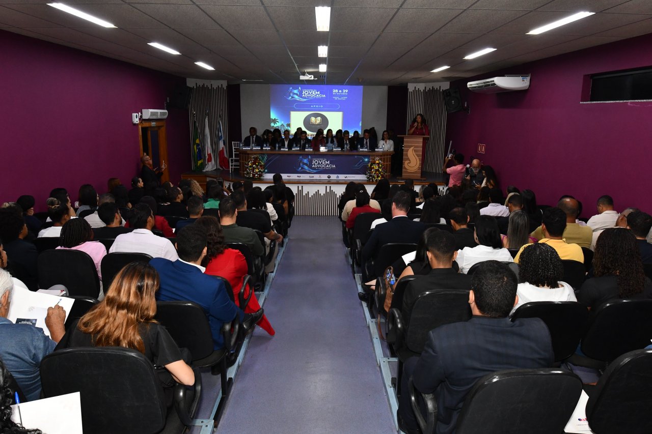 [OAB-BA participa da abertura do I Encontro da Jovem Advocacia de Lauro de Freitas]